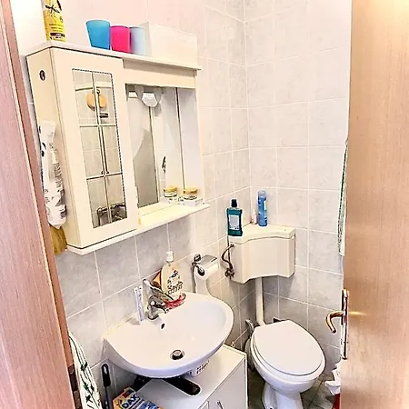 Apartment Ema Lara Apartman