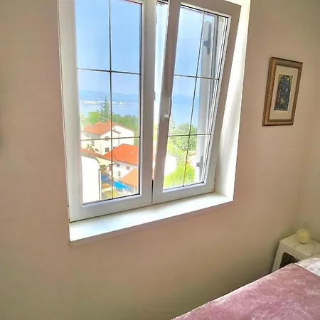 Ema Lara Apartman